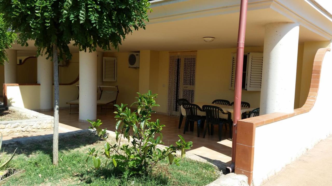 Green Park Residence Foce Varano Luaran gambar