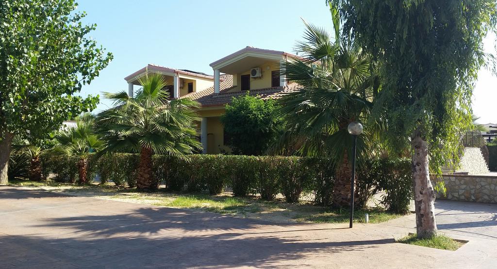 Green Park Residence Foce Varano Luaran gambar